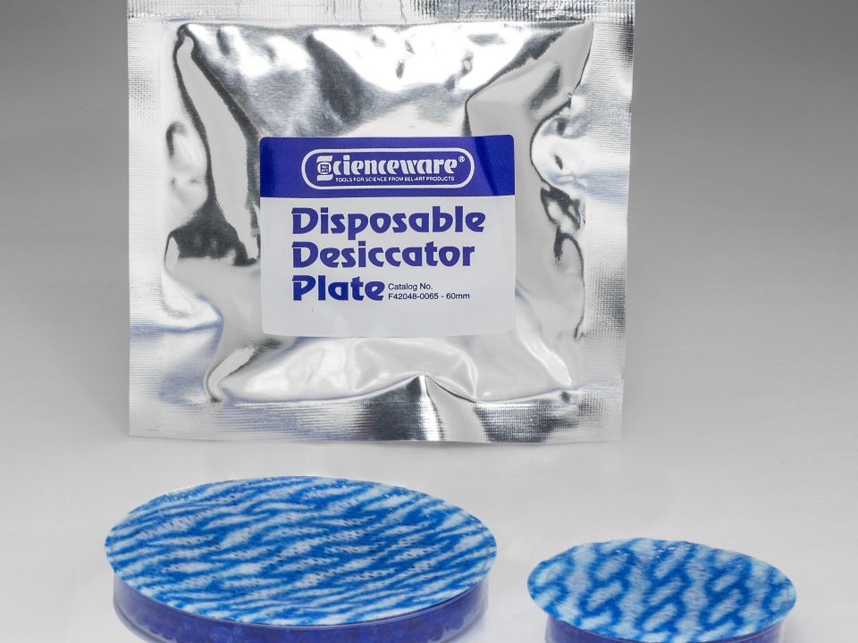 Image: Reusable / Disposable Desiccator Cartridges in Polystyrene Slide Boxes - Ask Lab Guy - SP Scienceware