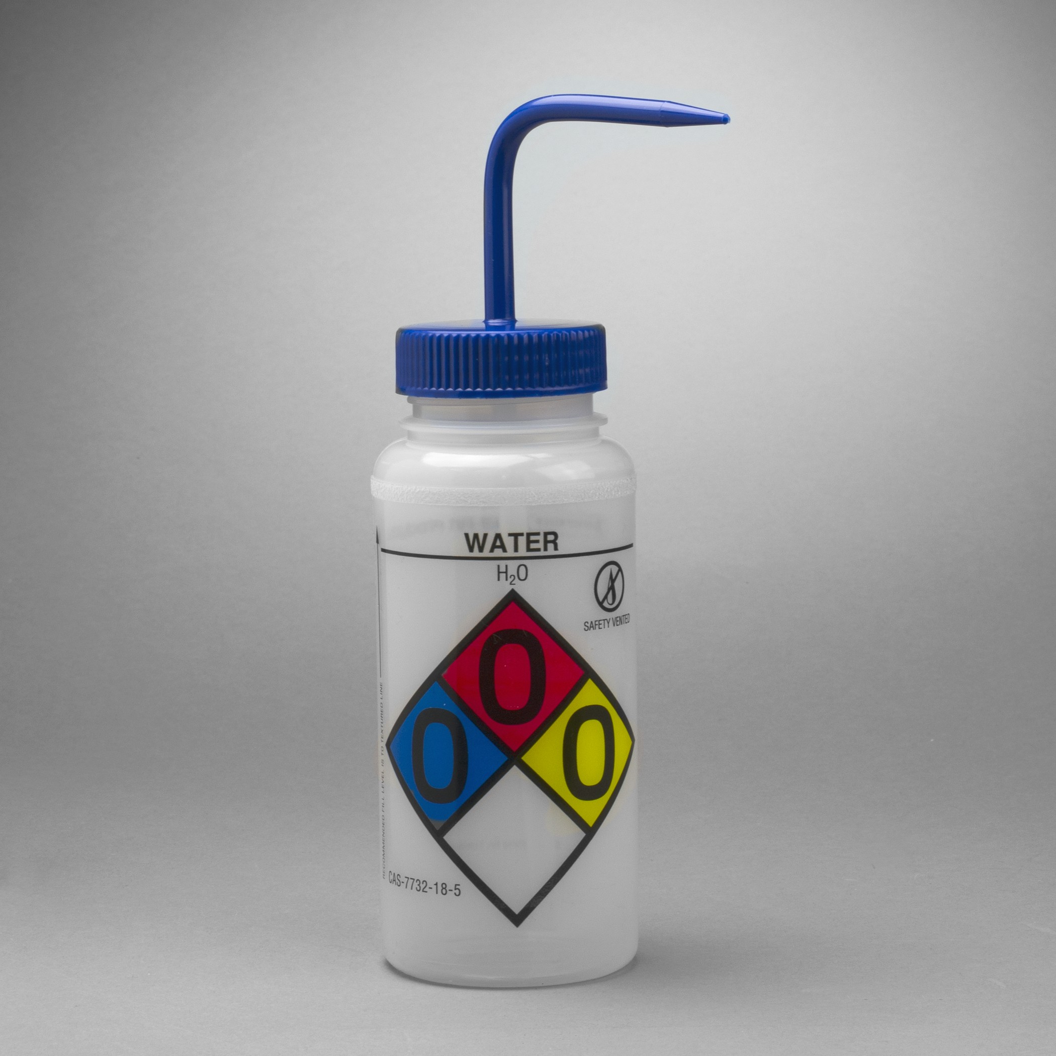 SP Bel-Art GHS Labeled Safety-Vented Water Wash Bottles; 500ml (16oz), Polyethylene w/Blue Polypropylene Cap (Pack of 4)