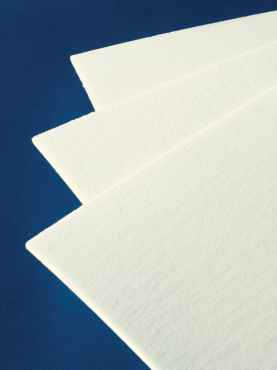 BelArt Fritware Porous Polyethylene Sheet; 18 x 18 in., Coarse