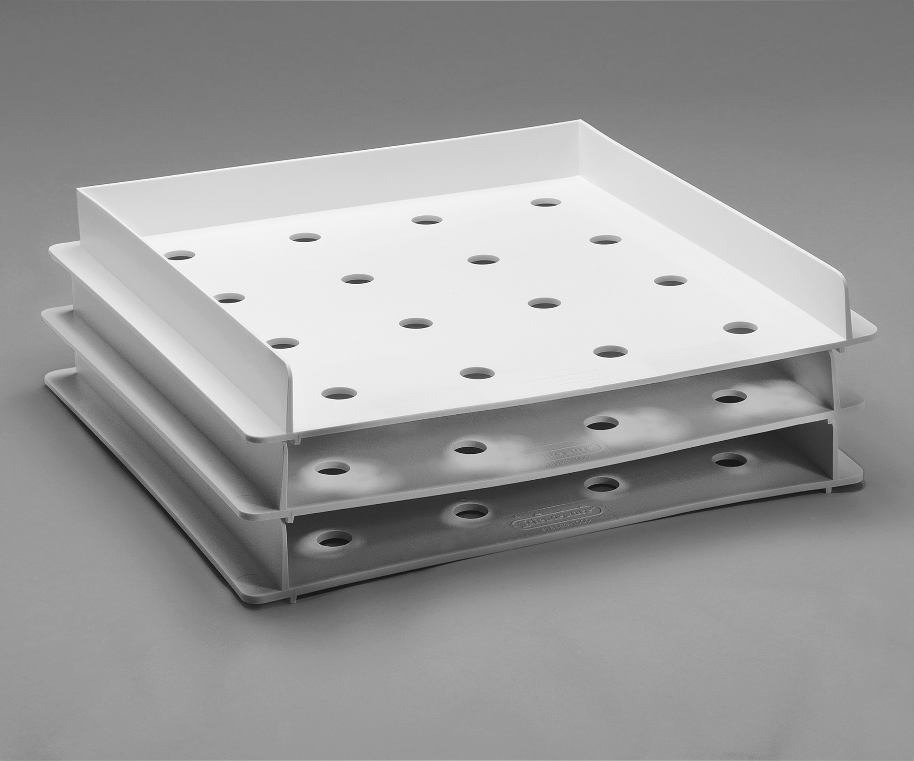 SP Bel-Art Stackable Petri Dish Incubation Tray; Plastic, 9⅞ x 9⁵⁄₁₆ x 1⅜ in. (Pack of 3)