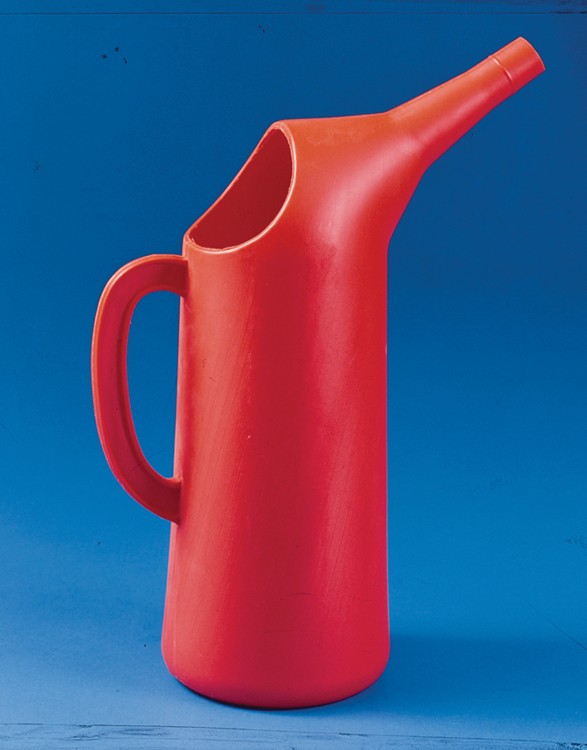Closed Spout Pouring Pitcher