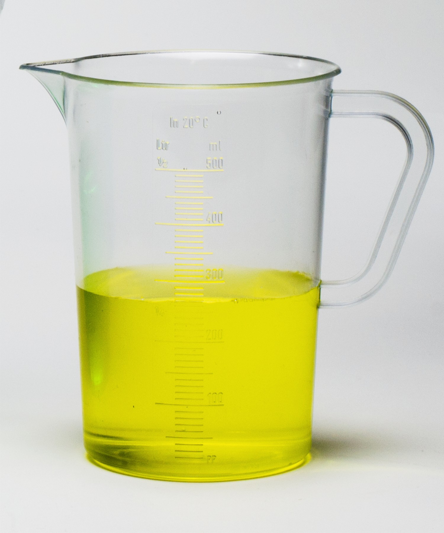 SP Bel-Art Tall Form 500ml Clear TPX Graduated Pitcher; 10ml Graduation