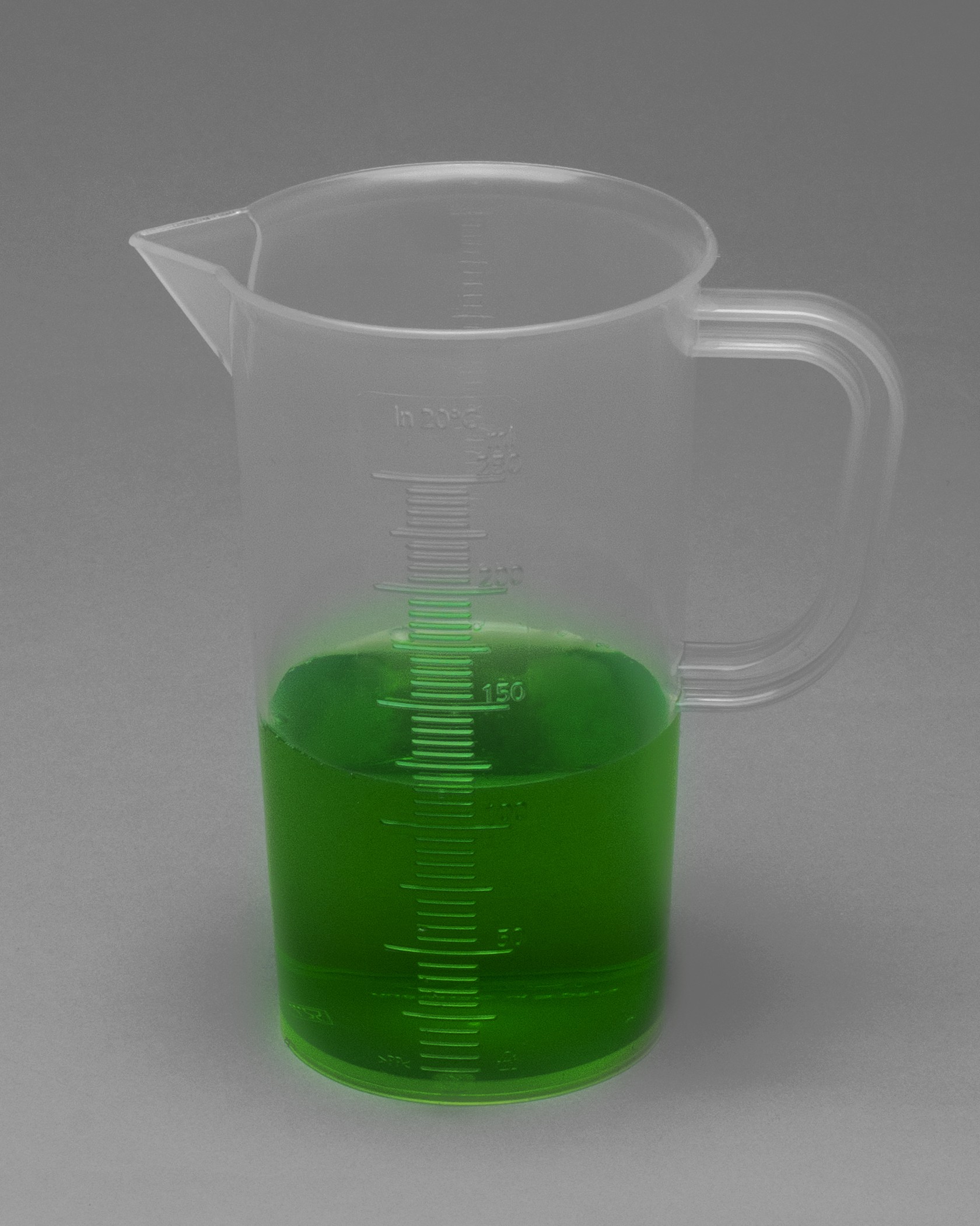 SP Bel-Art Tall Form 250ml Polypropylene Graduated Pitcher; 5ml Graduation