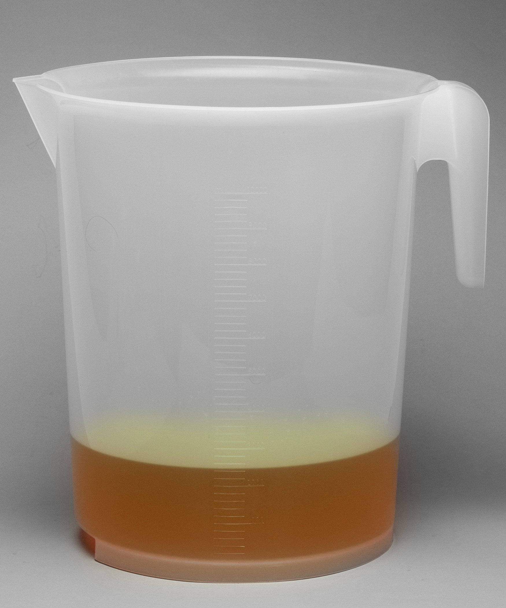 SP Bel-Art Tall Form 10,000ml Polypropylene Graduated Pitcher; 200ml Graduation