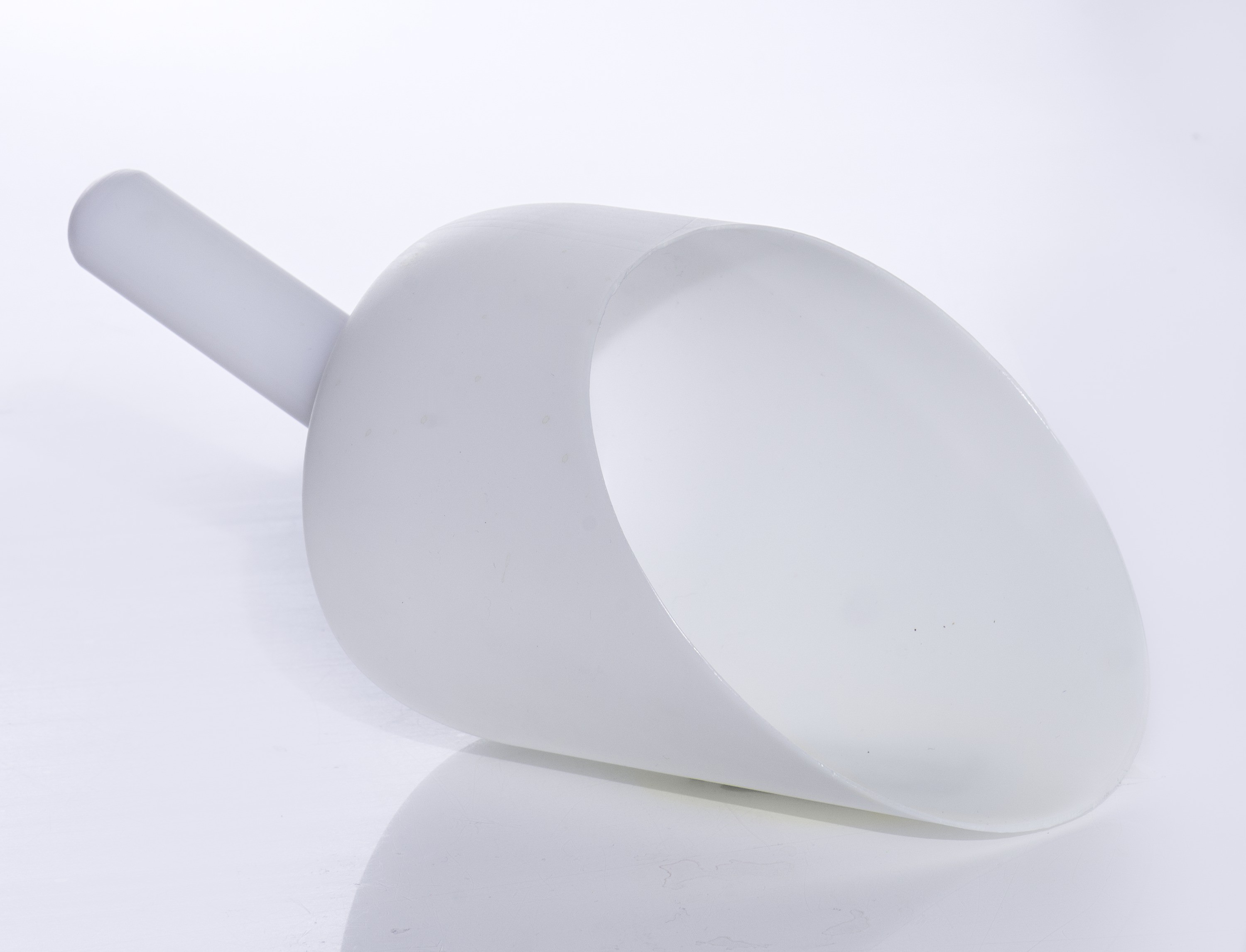 SP Bel-Art Large Cylindrical Sampling Scoop; 2L (½gal), Plastic