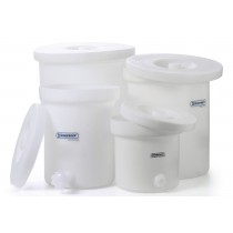 Polly-Crock Plastic Tanks with Lids