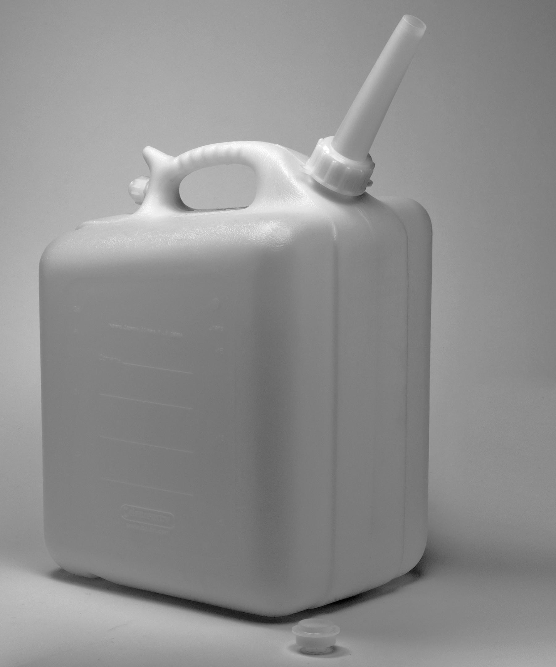 SP Bel-Art Polyethylene Jerrican; 20 Liters (5 Gallons), Screw Cap, ¾ in. I.D. Spout