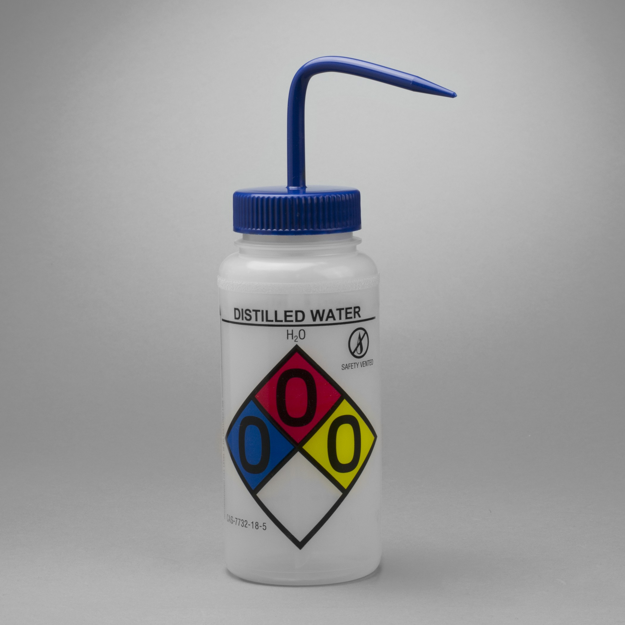 SP Bel-Art GHS Labeled Safety-Vented Distilled Water Wash Bottles; 500ml (16oz), Polyethylene w/Blue Polypropylene Cap (Pack of 4)