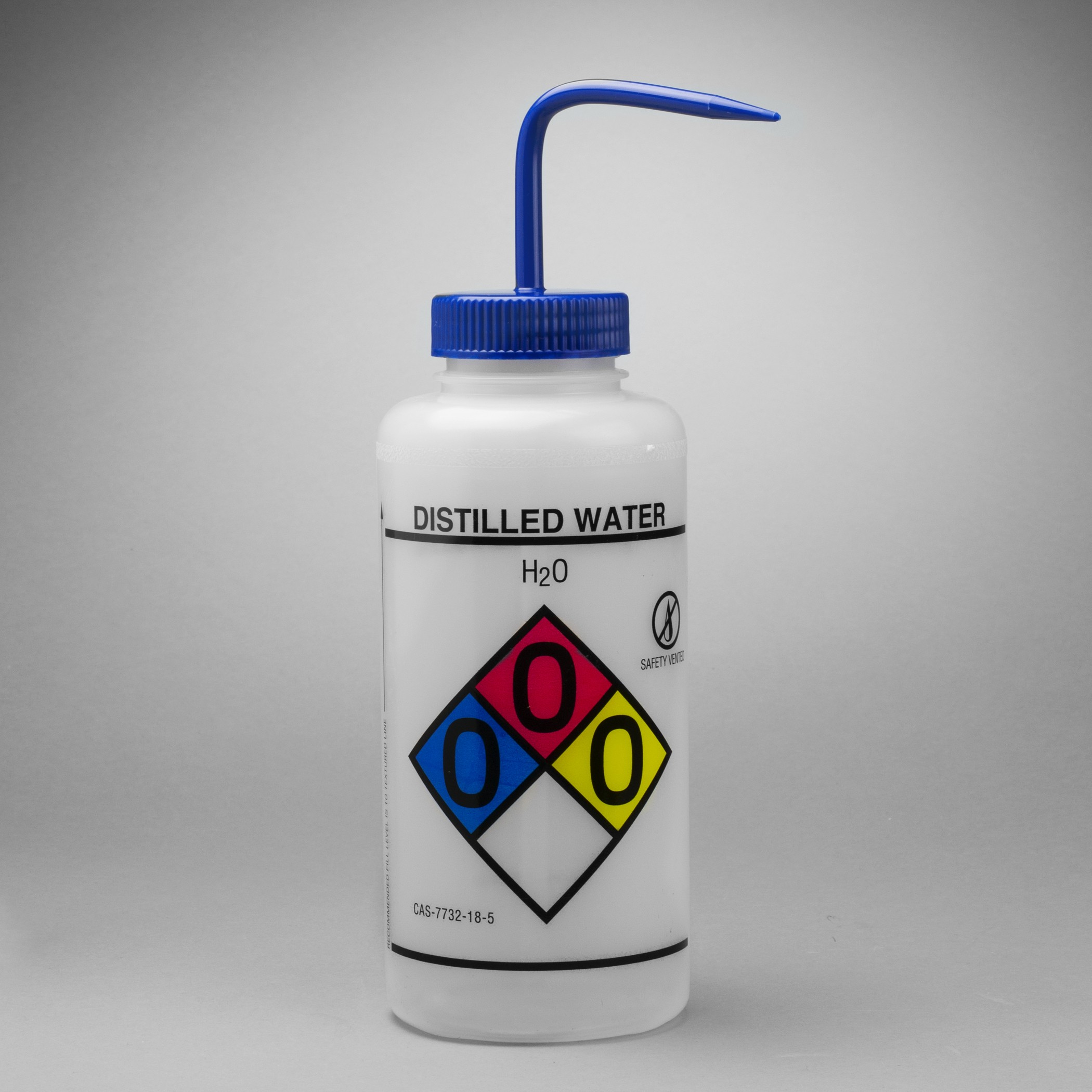 SP Bel-Art GHS Labeled Safety-Vented Distilled Water Wash Bottles; 1000ml (32oz), Polyethylene w/Blue Polypropylene Cap (Pack of 2)